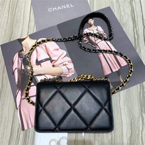 High Quality Luxury Chanel Wallet On Chain Quilted Caviar Gold-Tone Black product detail