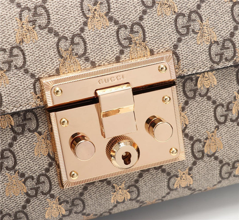 High Quality Luxury Gucci Padlock GG Small Shoulder Bag product detail