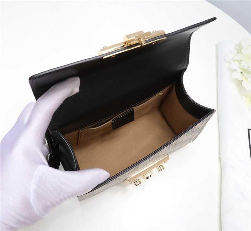 High Quality Luxury Gucci Padlock GG Small Shoulder Bag product detail