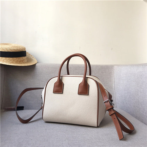 High Quality Luxury Burberry Cube Bag – Style 42416 alternate view