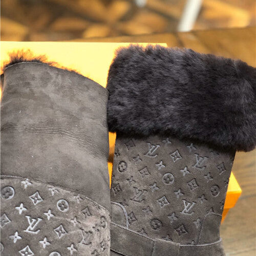High Quality Luxury Louis Vuitton Boots – Style 64131 product detail