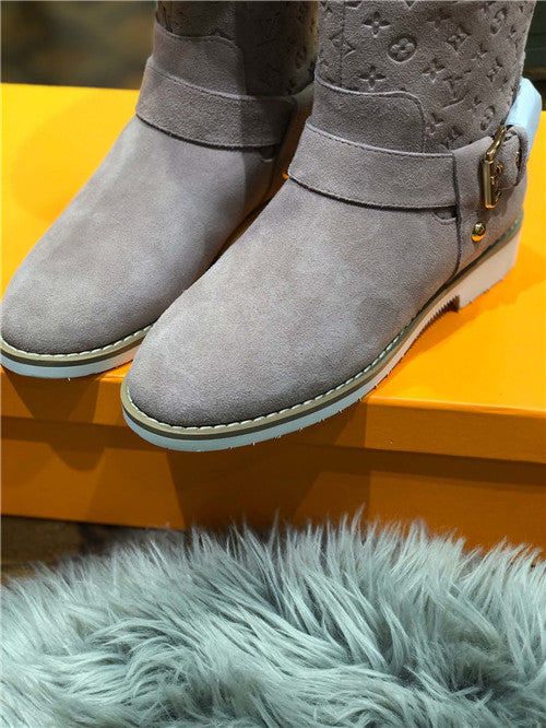 High Quality Luxury Louis Vuitton Boots – Style 44931 product detail