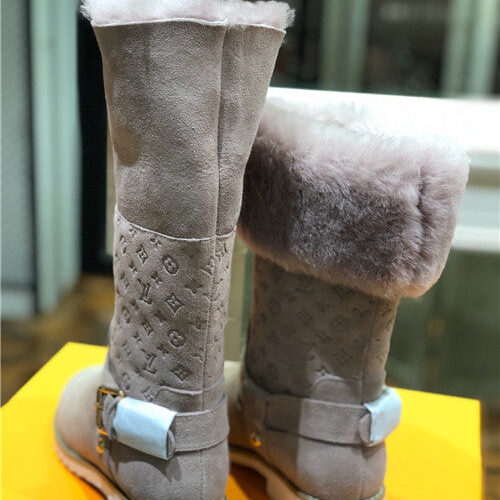 High Quality Luxury Louis Vuitton Boots – Style 44931 product detail