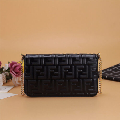 High Quality Luxury Fendi Three-Piece Wallet alternate view