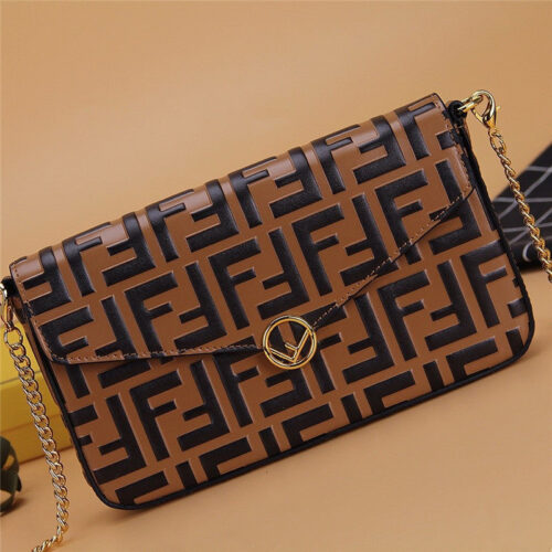 High Quality Luxury Fendi Three-Piece Wallet Brown