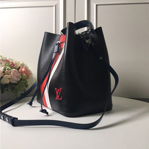 High Quality Luxury Louis Vuitton Lockme Bucket Bag product detail
