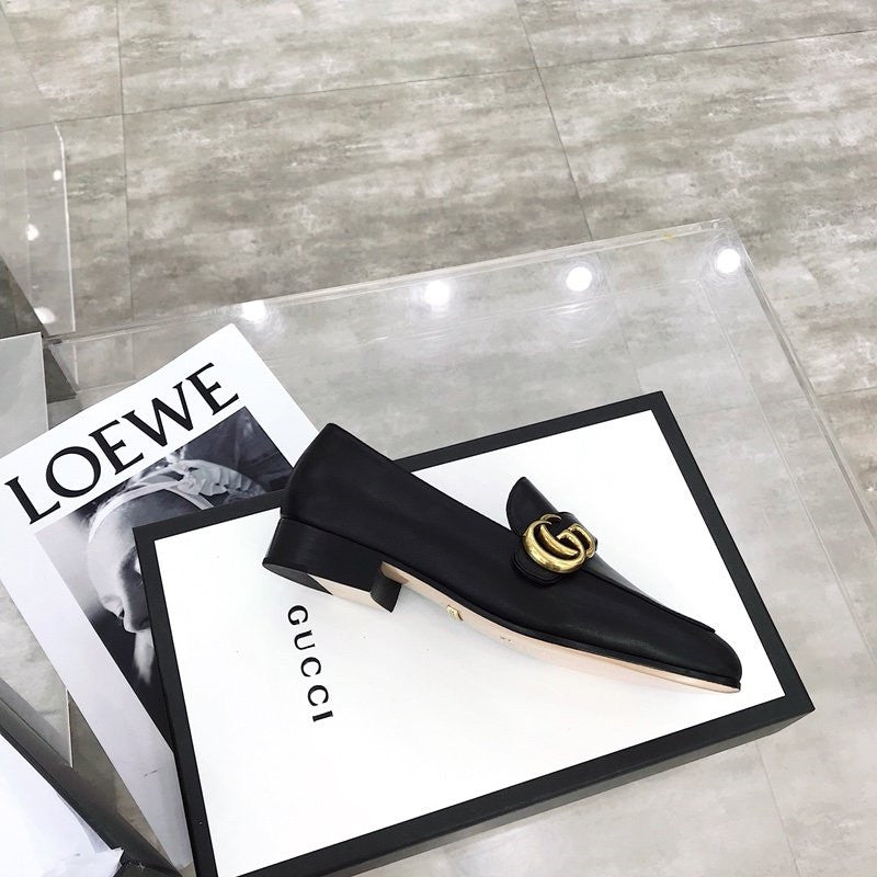 High Quality Luxury Gucci GG Loafers Women product detail