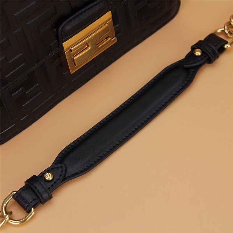 High Quality Luxury Fendi Kan I Small product detail