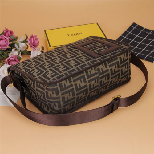 High Quality Luxury Fendi Mens Bag product detail