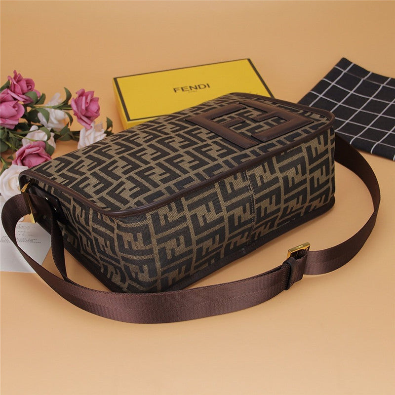 High Quality Luxury Fendi Mens Bag product detail