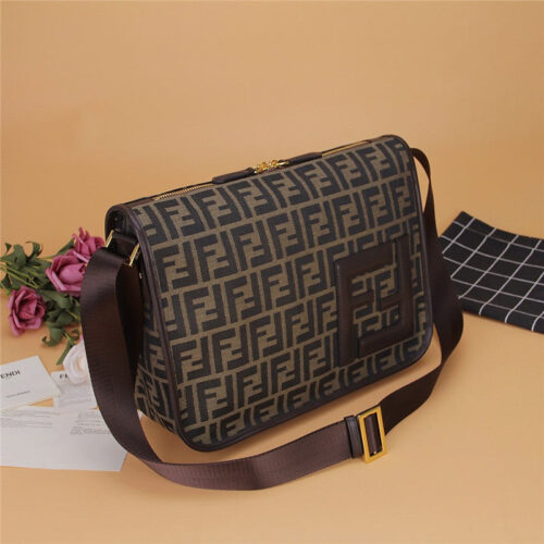 High Quality Luxury Fendi Mens Bag product detail
