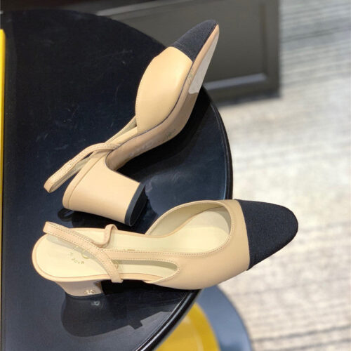 High Quality Luxury Chanel Block Heel Sandals – Style 24550 alternate view