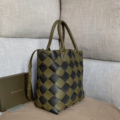 High Quality Luxury Bottega Veneta Leather Check Cabat Tote Bag alternate view