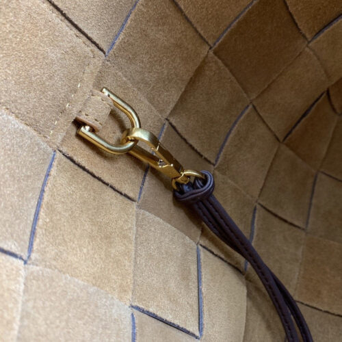 High Quality Luxury Bottega Veneta Tote In Fondente Maxi Intreccio product detail