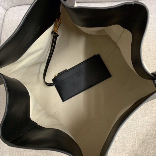 High Quality Luxury Bottega Veneta Quad Leather-Trimmed Canvas Tote Bag In Black White product detail
