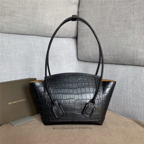 High Quality Luxury Bottega Veneta Arco Mini Crocodile Black alternate view