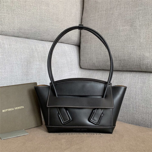 High Quality Luxury Bottega Veneta Arco Mini Black