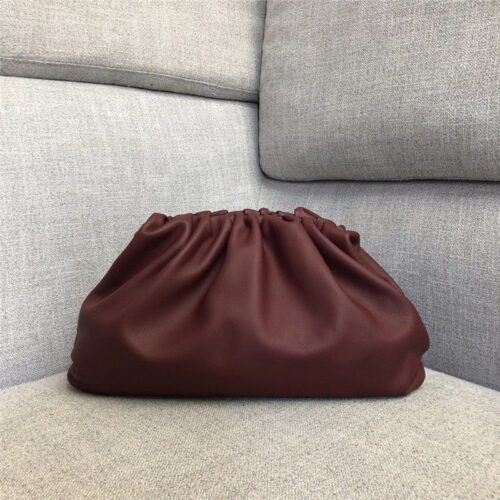 High Quality Luxury Bottega Veneta The Pouch Bag Red Wine product image