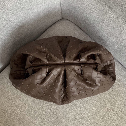 High Quality Luxury Bottega Veneta The Pouch Bag product detail
