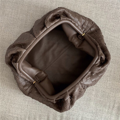High Quality Luxury Bottega Veneta The Pouch Bag product detail