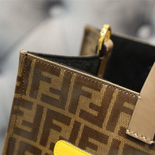 High Quality Luxury Fendi Shopping Logo Bag product detail