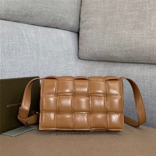 High Quality Luxury Bottega Veneta Padded Cassette Bag – Style 30087 alternate view