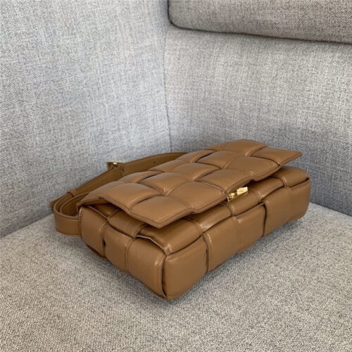 High Quality Luxury Bottega Veneta Padded Cassette Bag – Style 30087 product detail