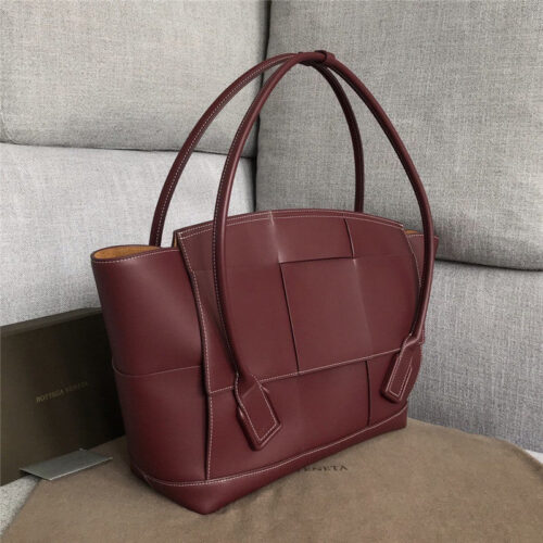 High Quality Luxury Bottega Veneta | Arco 56 Bag product detail