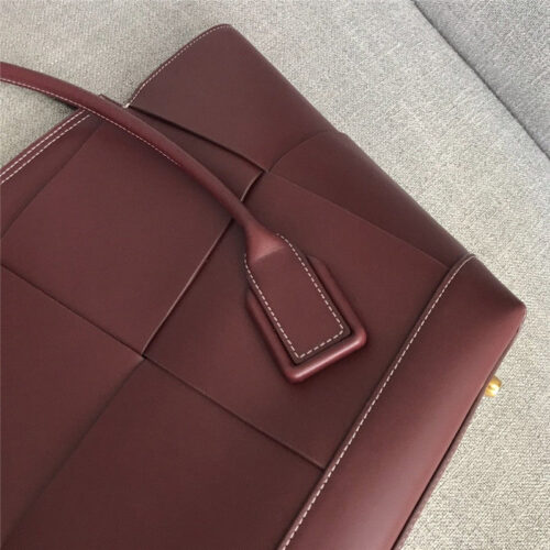 High Quality Luxury Bottega Veneta | Arco 56 Bag alternate view