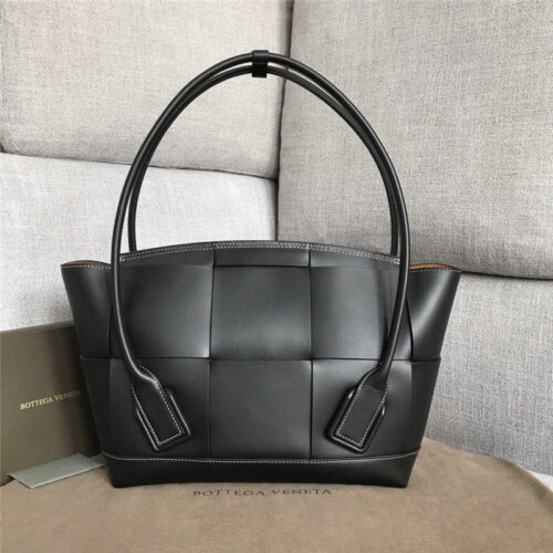 High Quality Luxury Bottega Veneta | Arco 48 Bag