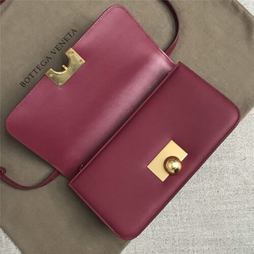 High Quality Luxury Bottega Veneta Mini Ronde Leather Shoulder Bag product detail