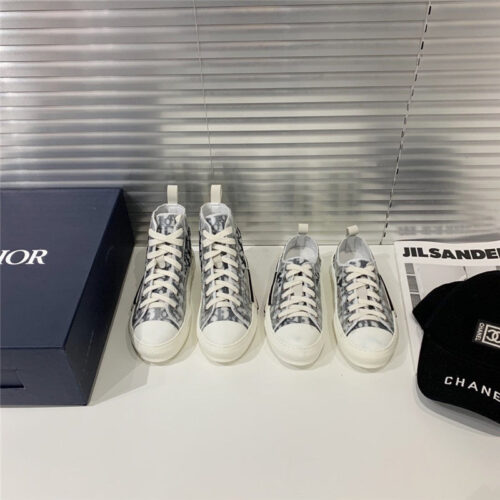 High Quality Luxury Dior Couple Sneakers alternate view