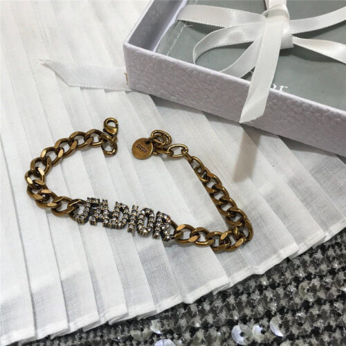 High Quality Luxury Jadior Alphabet Bracelet