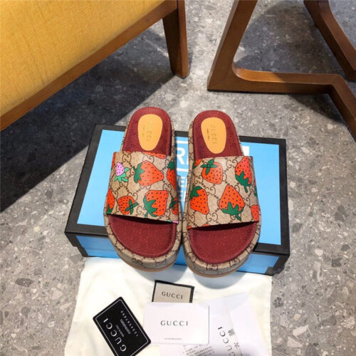 High Quality Luxury Gucci Slippers Sandals – Style 57523 product detail