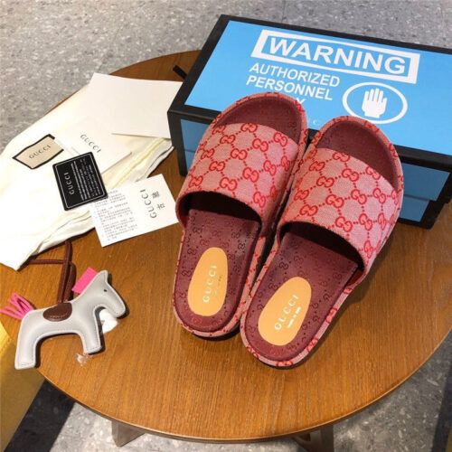 High Quality Luxury Gucci Slippers Sandals alternate view