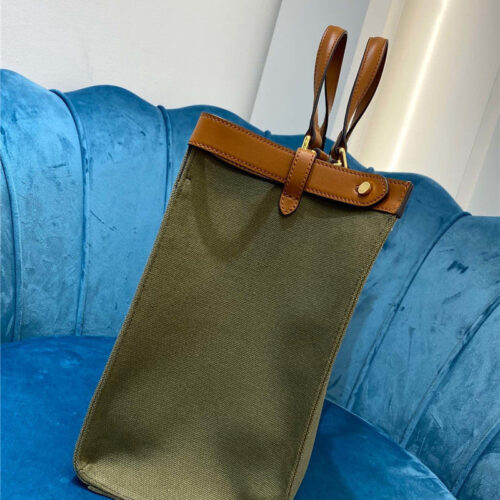 High Quality Luxury Fendi Logo Shopping Tote Bag – 29 Cm product detail