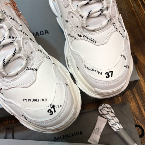 High Quality Luxury Balenciaga Triple S Sneakers White product detail