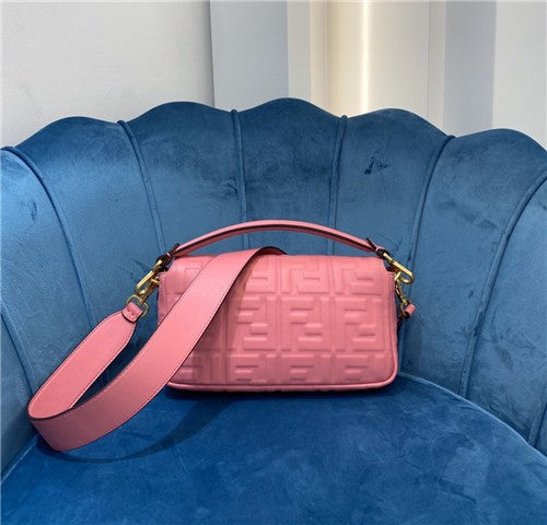 High Quality Luxury Fendi Crossbody Handbag Bags alternate view