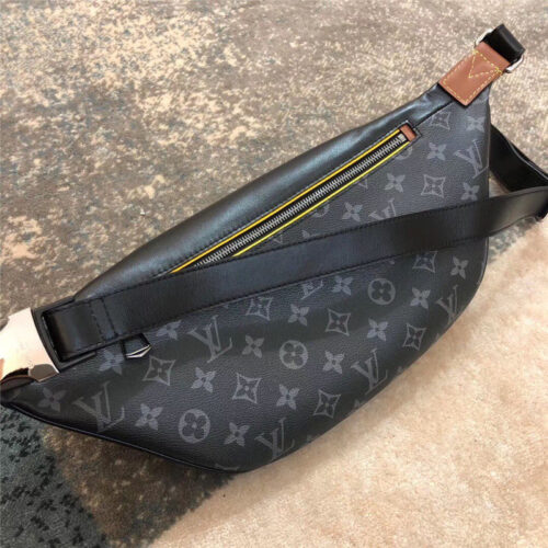 High Quality Luxury Louis Vuitton Bumbag Men Beltbag alternate view