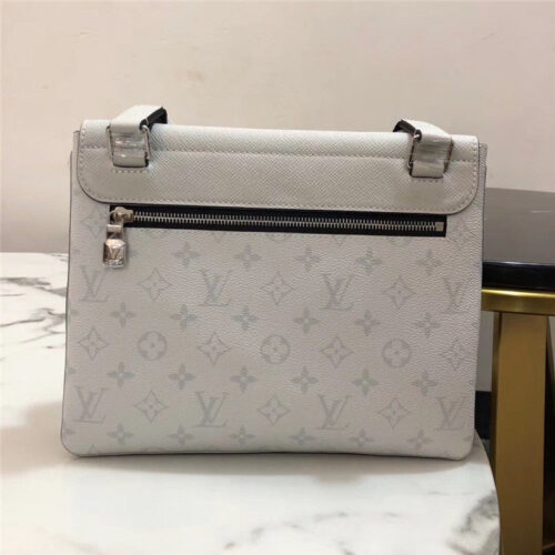 High Quality Luxury Louis Vuitton Outdoor Flap Messenger – Style 47794 alternate view