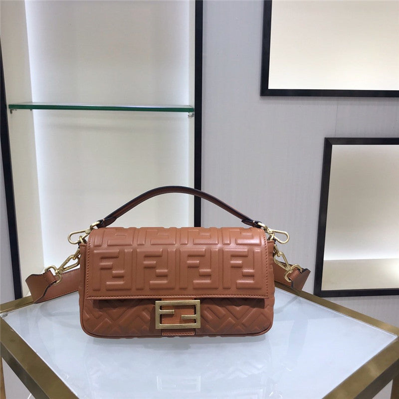 High Quality Luxury Fendi Baguette Medium Brown