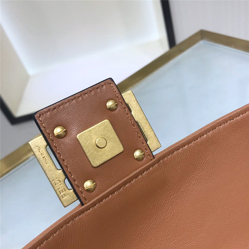High Quality Luxury Fendi Baguette Medium Brown product detail