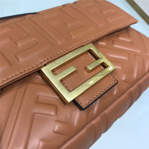 High Quality Luxury Fendi Baguette Medium Brown product detail