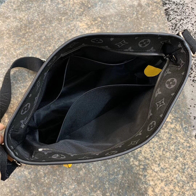 High Quality Luxury Louis Vuitton Messenger PM Voyager Crossbody Bag product detail