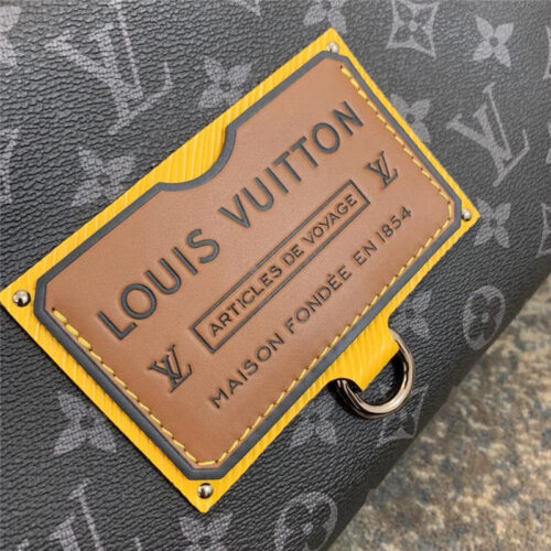 High Quality Luxury Louis Vuitton Messenger PM Voyager Crossbody Bag product detail