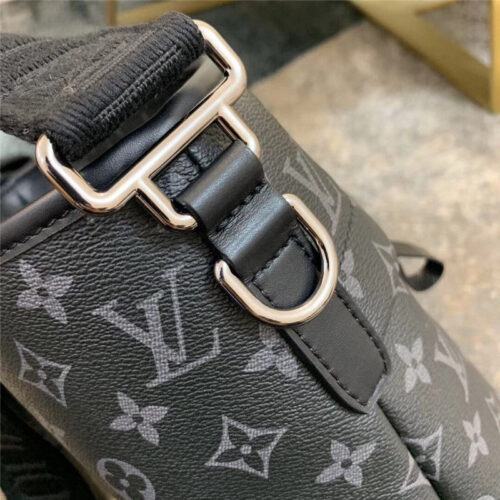 High Quality Luxury Louis Vuitton Messenger PM Voyager product detail