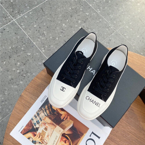 High Quality Luxury Chanel Canvas Casual Shoes alternate view