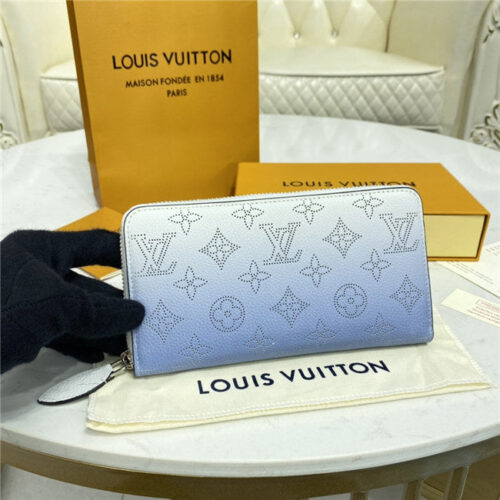 High Quality Luxury Louis Vuitton Zippy Wallet Mahina Blue alternate view