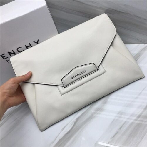 High Quality Luxury Givenchy Antigona Envelope Clutch Grained Leather (Varied Colors) product detail