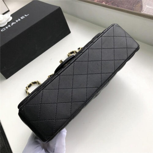CHANEL Classic Flap Bag product photo 3